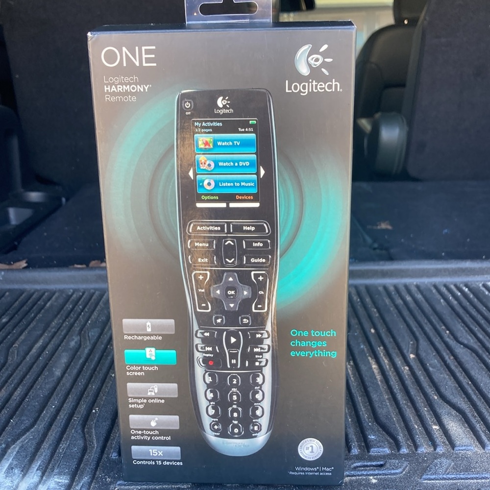 EUC Logitech Harmony One Universal Remote Control in Black in Box